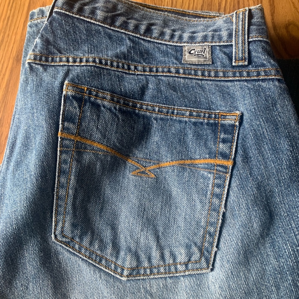 Women’s Cruel Girl Low rise relaxes for jeans- 17L